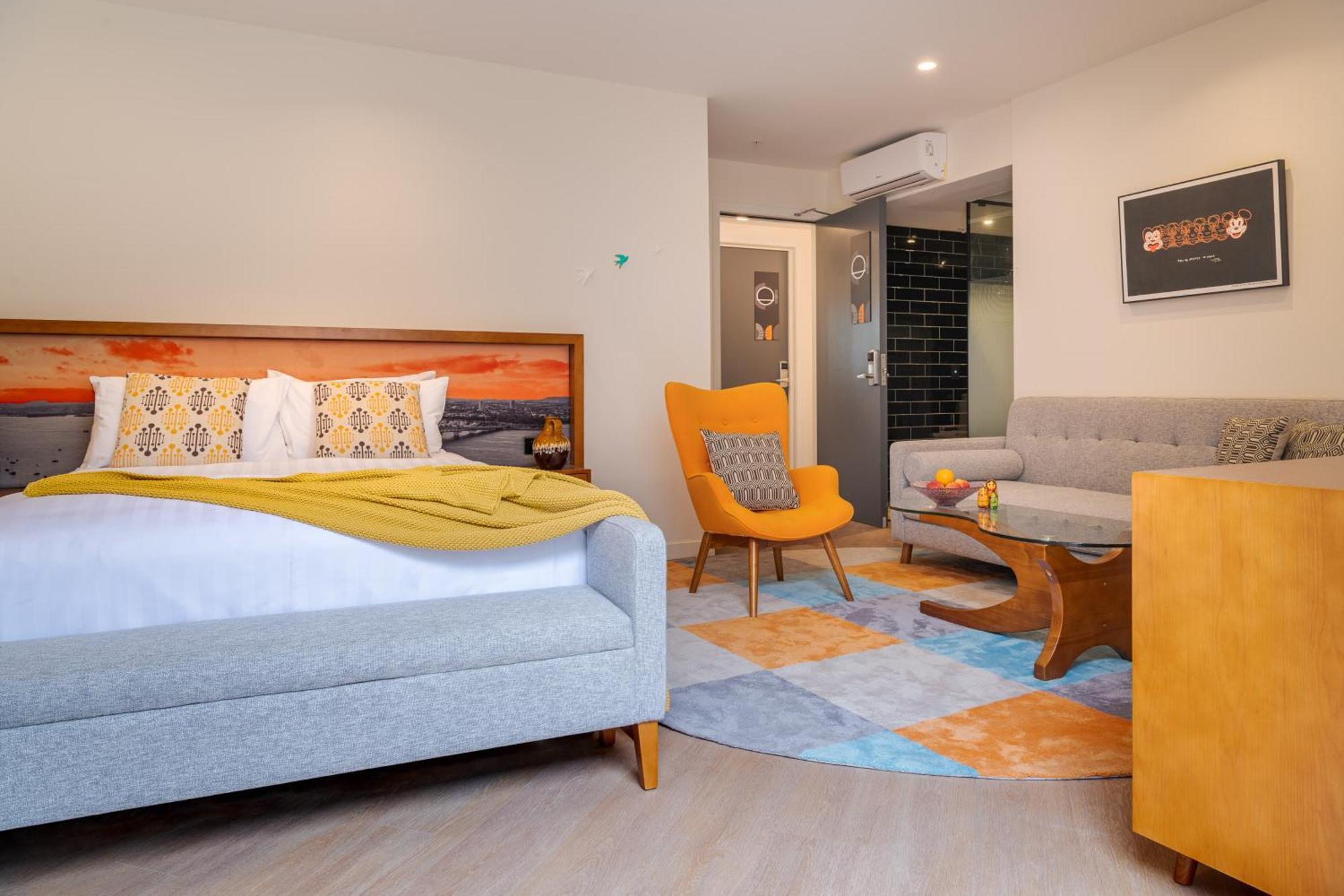 Hotel Ohtel Auckland Exteriér fotografie A room at the hotel